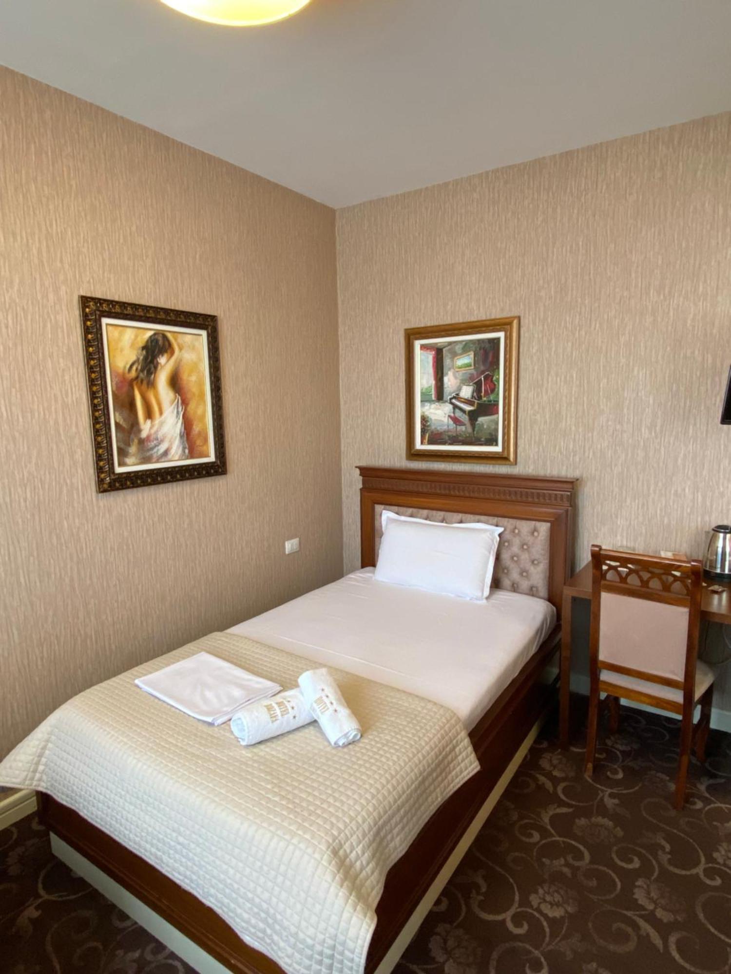 Hotel Rozafa